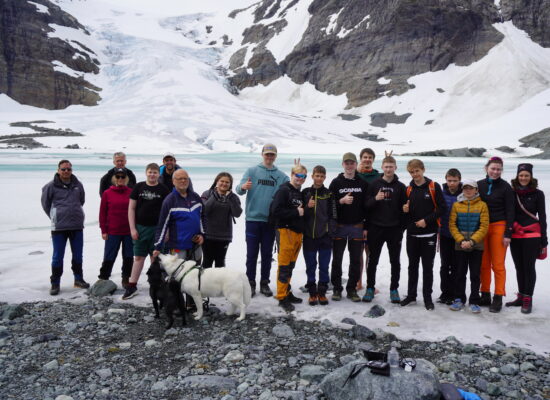 [Day 5] Glacier with students